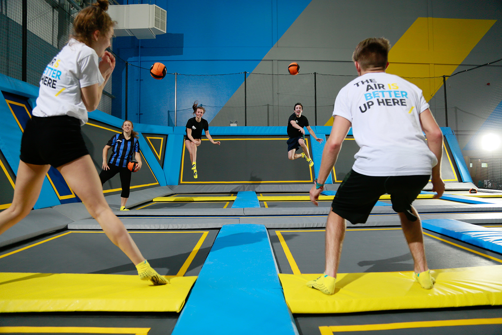Oxygen Freejumping challenges Manchester to compete in the Oxygen Olympics!