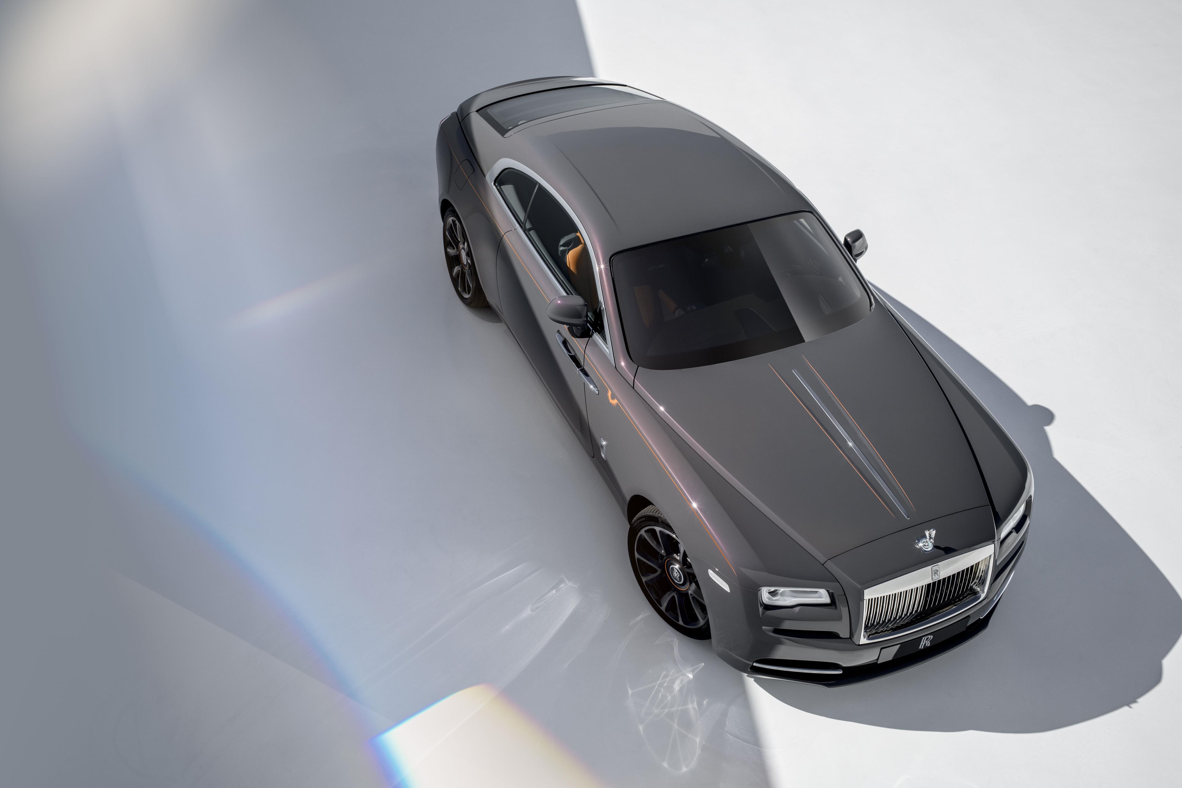 ROLLS-ROYCE TAKES BESPOKE TO NEW HEIGHTS WITH ‘WRAITH LUMINARY COLLECTION’