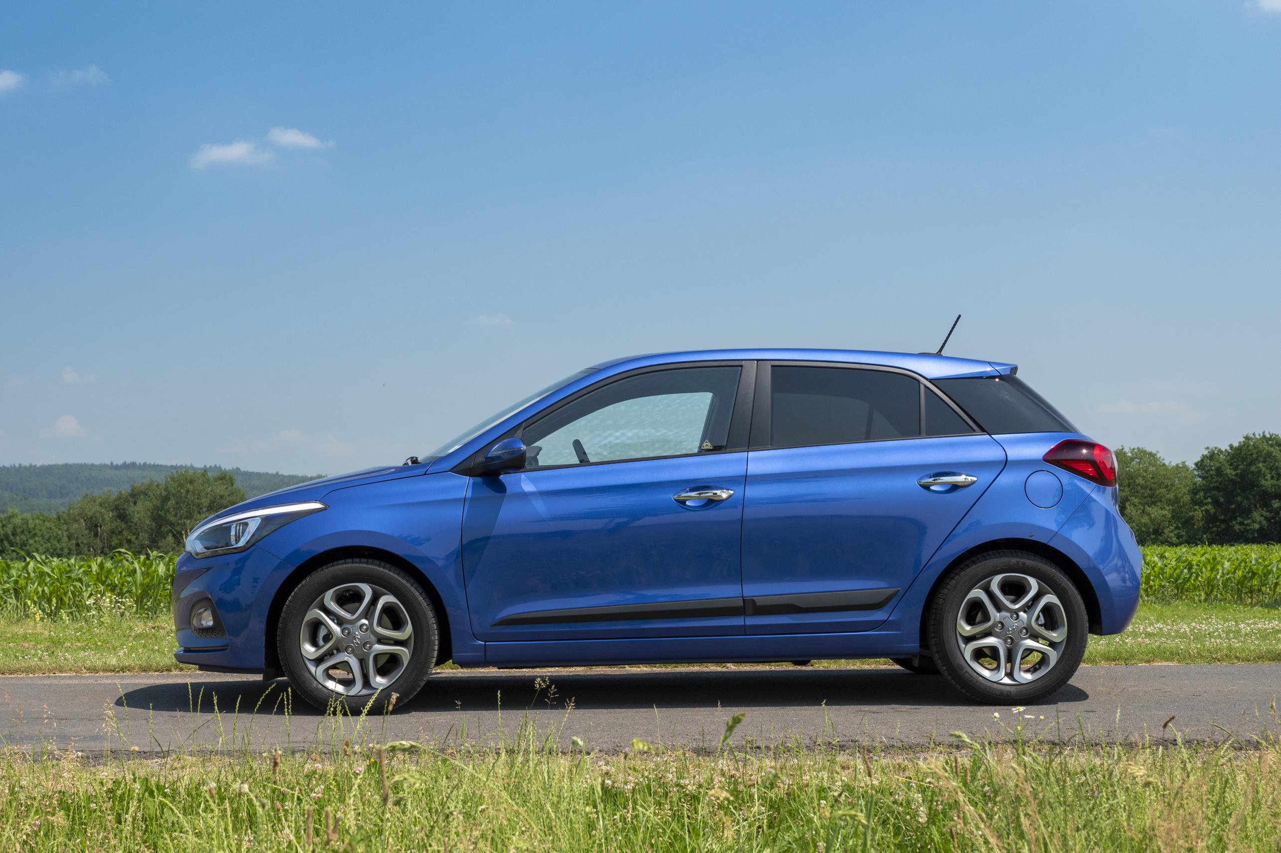 HYUNDAI MOTOR UK ANNOUNCES NEW i20 5 DOOR PRICING AND SPECIFICATIONS