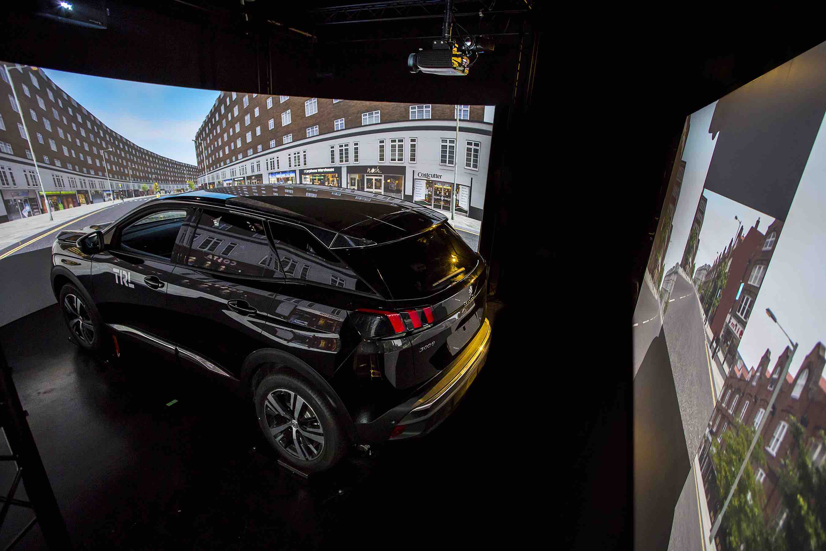 PEUGEOT 3008 SUV ENSURES SAFETY OF FUTURE DRIVING INNOVATIONS AND TRANSPORTATION NETWORKS