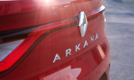 ARKANA, RENAULT’S NEW DISTINCTIVE CROSSOVER
