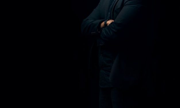 NISH  KUMAR    ‘IT’S  IN  YOUR  NATURE  TO  DESTROY  YOURSELVES’ TOUR  2018