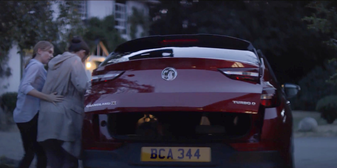 VAUXHALL MOTORS CEMENTS ‘CONFIDENTLY BRITISH’ TERRITORY LAUNCHING ‘KEEPS CALM. CARRIES ON.’ GRANDLAND X ADVERT