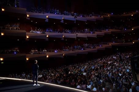 Ellen DeGeneres’ New Netflix Stand-up Comedy Special RELATABLE