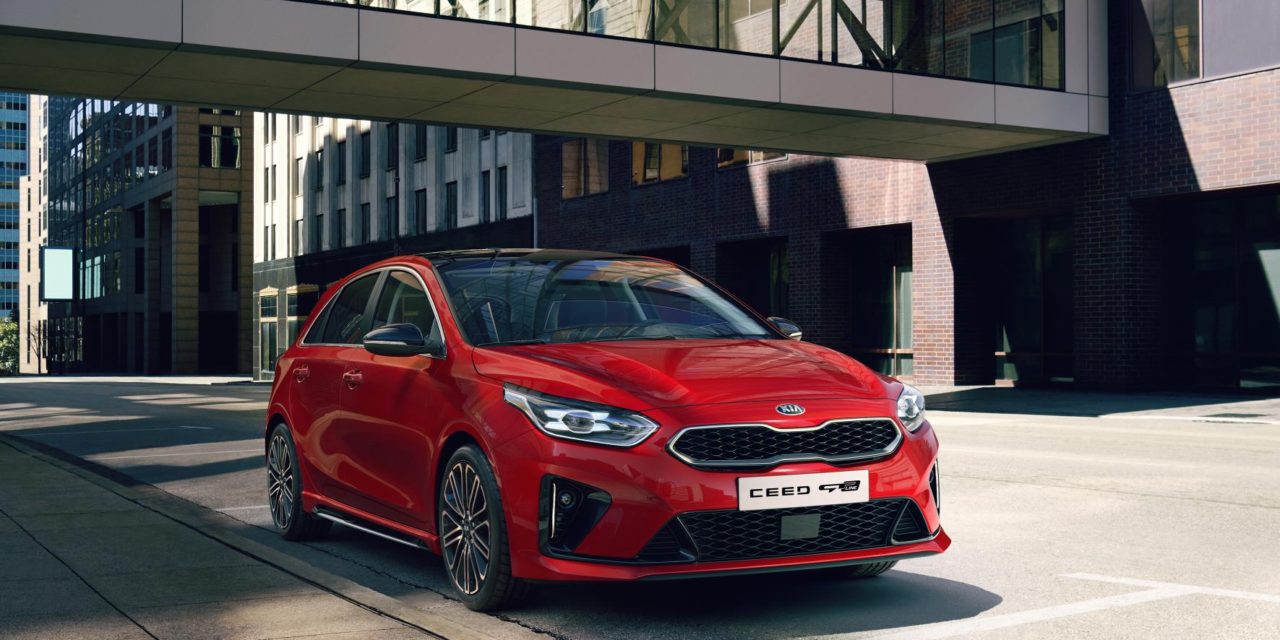 KIA CEED ‘GT-LINE’ MAKES DEBUT AT PARIS MOTOR SHOW