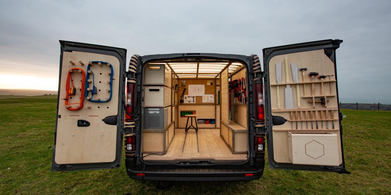 PROFESSIONAL CRAFTSMANSHIP ON THE MOVE: NISSAN UNVEILS NV300 CONCEPT-VAN AT BRUSSELS MOTOR SHOW