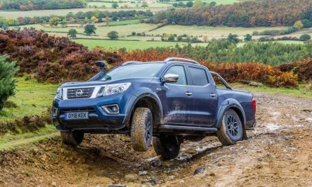 NISSAN NAVARA OFF-ROADER AT32 TOUGHS IT OUT TO WIN ‘BEST OFF ROAD’ CATEGORY IN 4X4 MAGAZINE PICK-UP OF THE YEAR AWARDS
