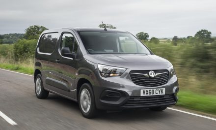 VAUXHALL’S ALL-NEW COMBO CARGO REACHES 4,000 ORDERS
