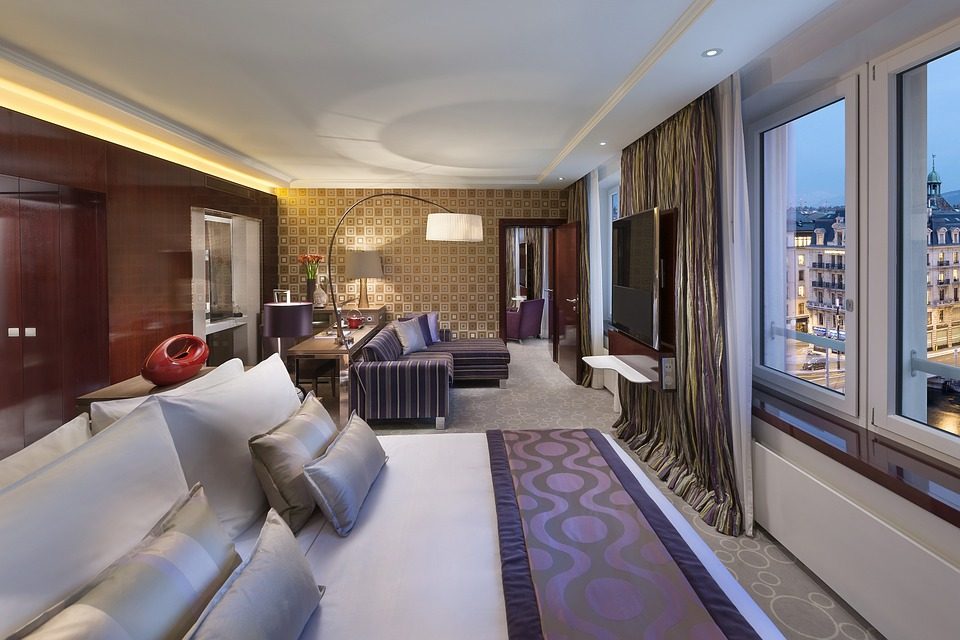 Which hotel rating should you pay attention to?