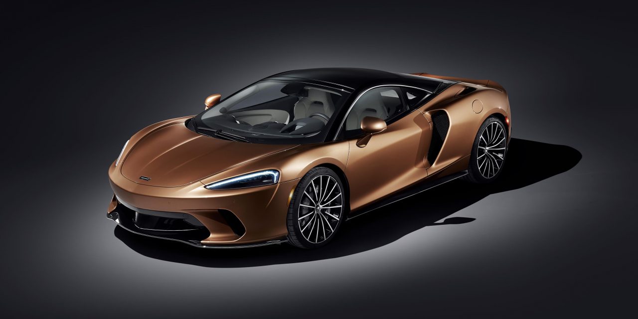 NEW McLAREN GT: SUPERLIGHT GRAND TOURING, THE McLAREN WAY