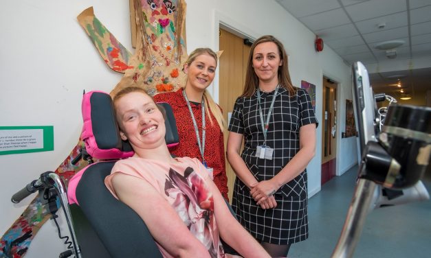 Superstar Jess uses Mentoring Training to support others with speech impairments