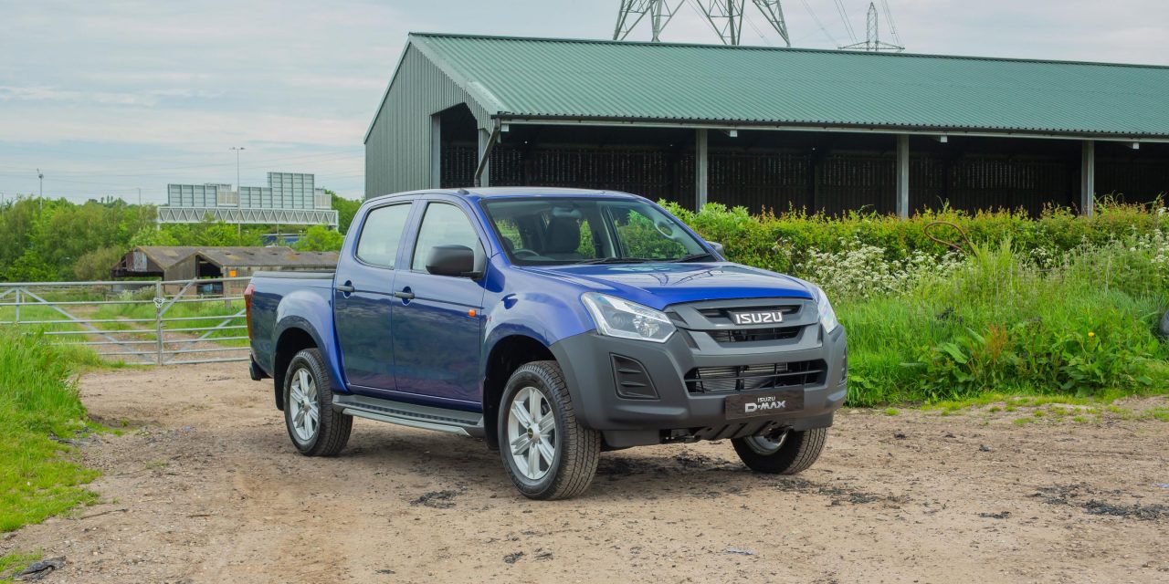 WORK SMARTER WITH THE NEW ISUZU D-MAX WORKMAN+