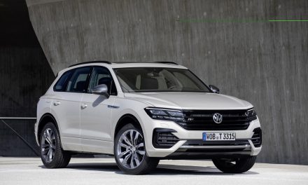 ONE MILLION TOUAREGS: MILESTONE TO BE CELEBRATED BY SPECIAL MODEL WITH ELEGANT EXTRAS