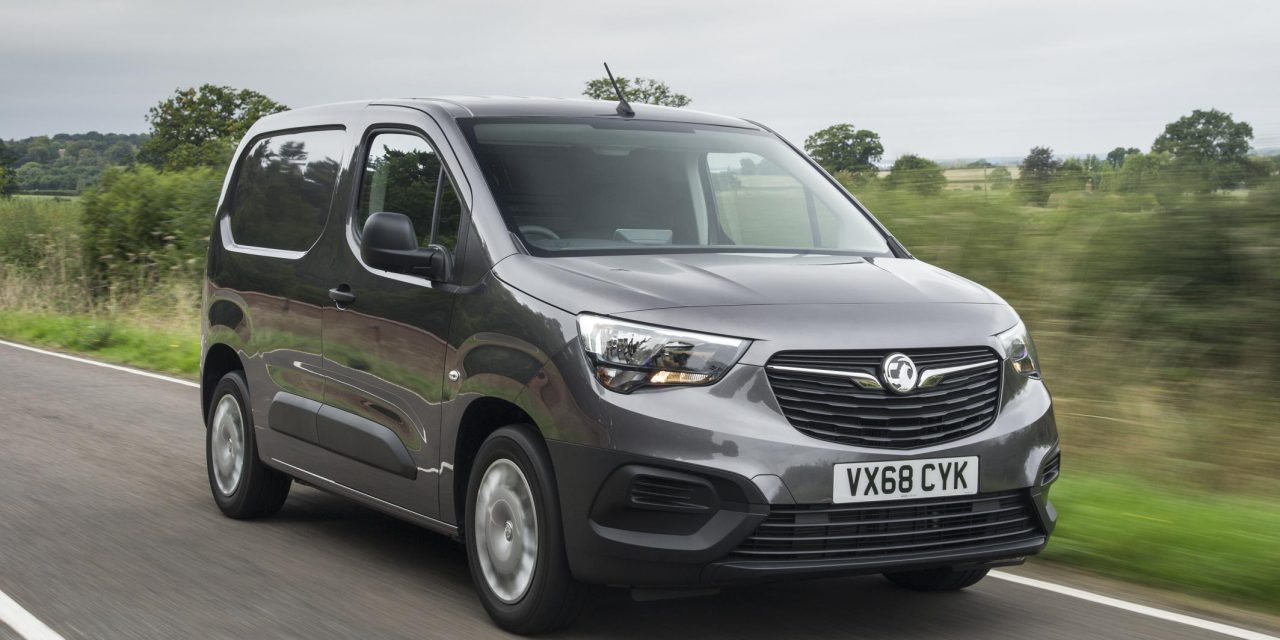 VAUXHALL’S ALL-NEW COMBO CARGO IS TREBLE WINNER AT COMPANY VAN TODAY AWARDS