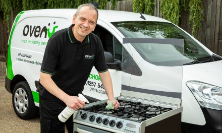 Oven valeting firm launches in Chorley