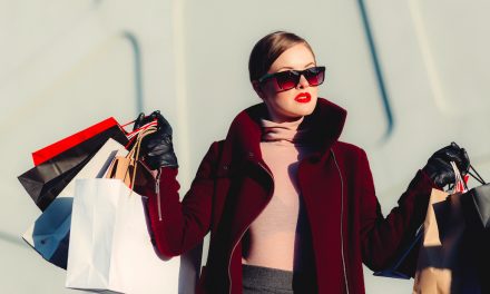 Under £100 = The Average Amount Stingy Shoppers in the North West Spend On Pre-Holiday Shoppin
