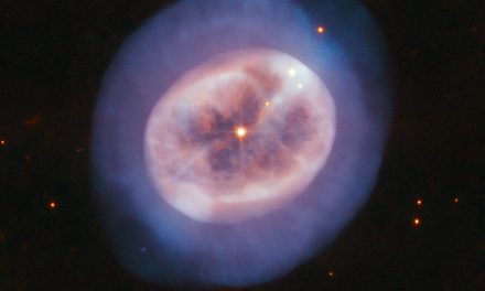 Hubble’s Portrait of Star’s Gaseous Glow