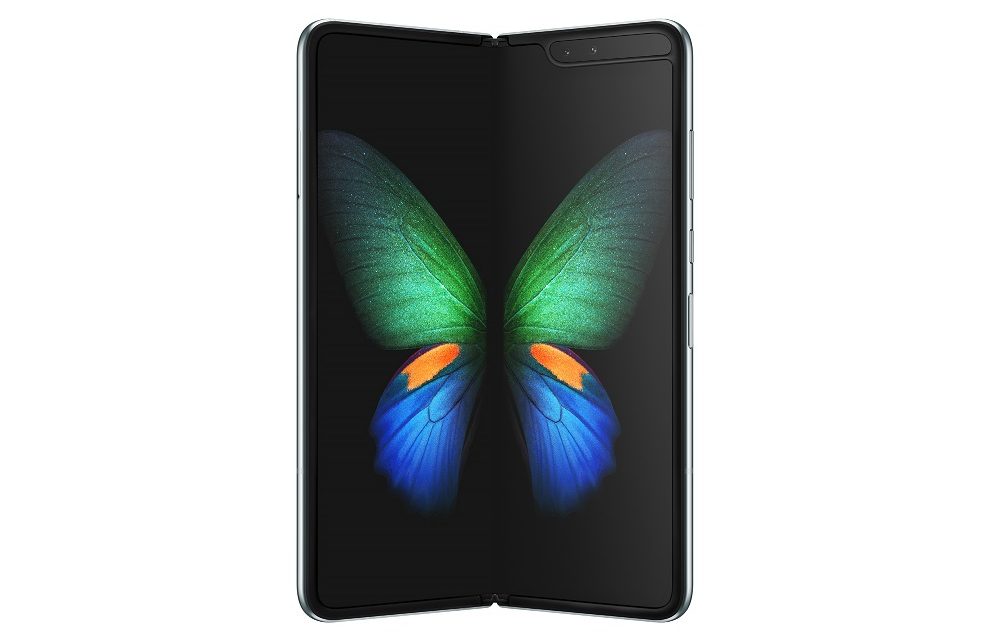 Samsung and EE bring Galaxy Fold 5G to the UK