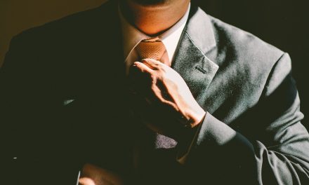 What are the 5 steps to become a workplace leader?