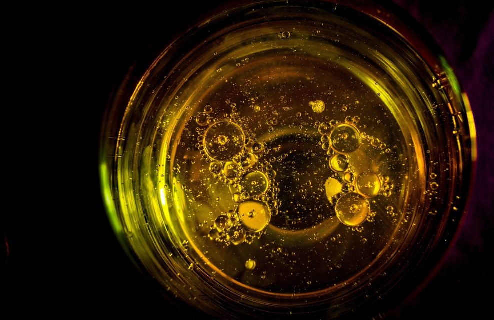 CBD Oil And Cancer Treatment: 5 Things To Know