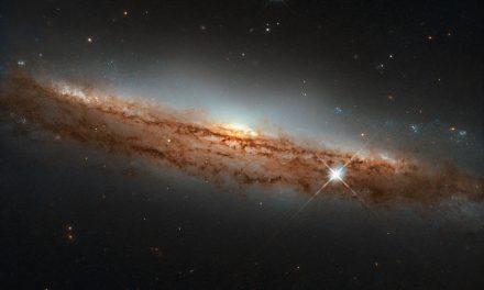 Hubble Snaps Spiral’s Profile