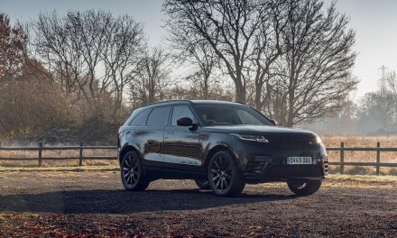 LAND ROVER UK INTRODUCES THE RANGE ROVER VELAR R-DYNAMIC BLACK LIMITED EDITION