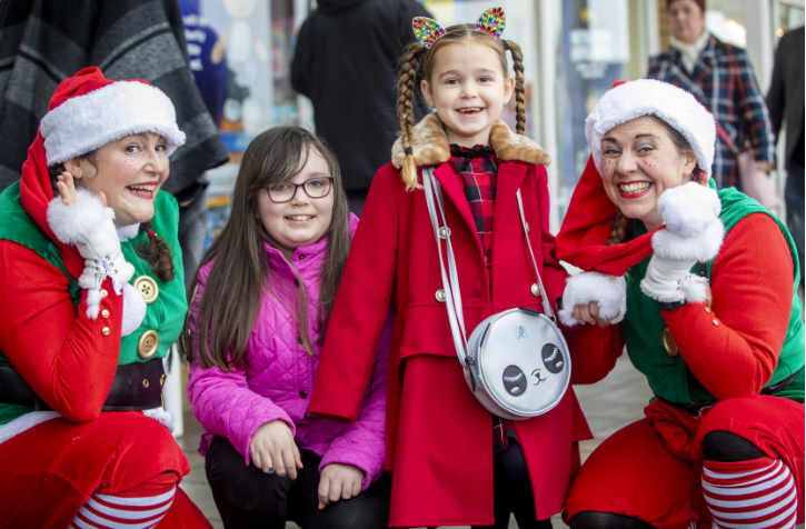 Santa’s Mischievous Elves Arrive at New Mersey