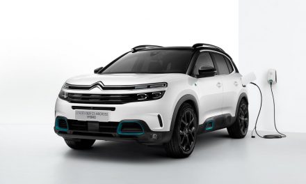 WORLD PREMIERE OF NEW C5 AIRCROSS SUV HYBRID AT 2020 BRUSSELS MOTOR SHOW