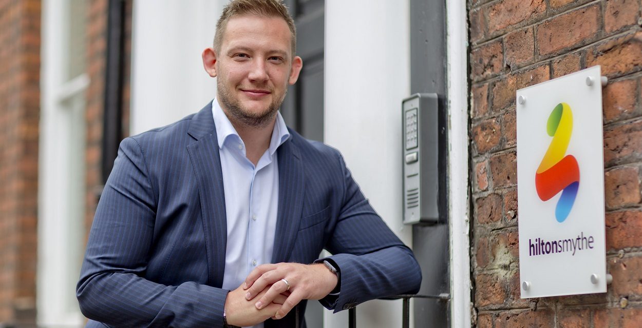 BOLTON BUSINESS BROKER COMPETES FOR NORTH WEST BUSINESS AWARD