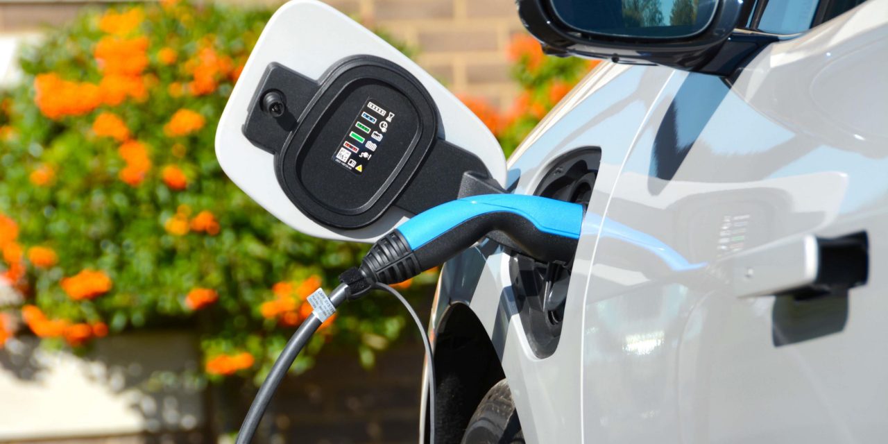 ALMOST 100,000 PURE ELECTRIC VEHICLES TO HIT UK ROADS IN 2020