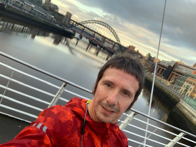 RUNNING TO RAISE FOR DEMENTIA UK