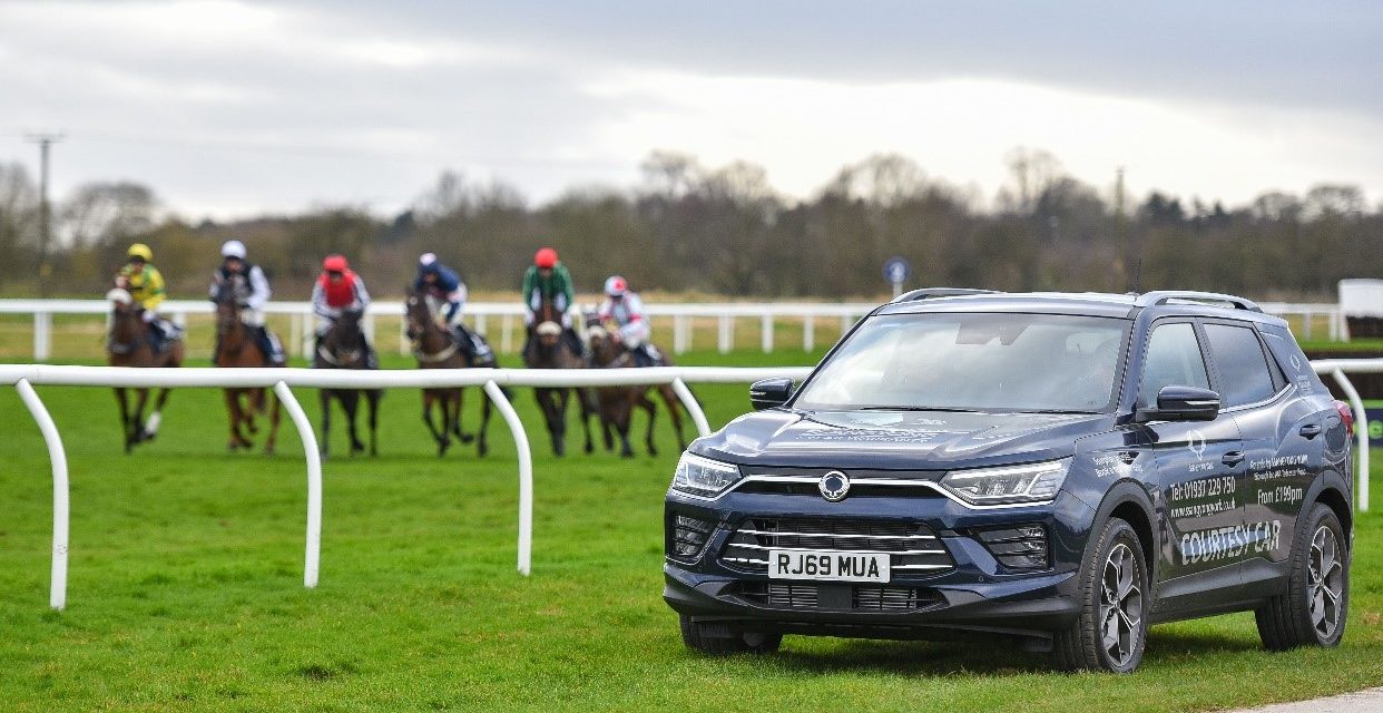 SSANGYONG YORK SPONSORS WETHERBY RACECOURSE