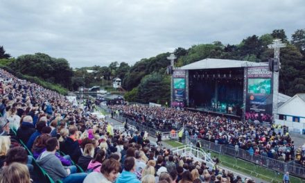 EVERYBODY DANCE… NILE RODGERS & CHIC ARE RETURNING  TO SCARBOROUGH OPEN AIR THEATRE – SUMMER 2020