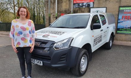 ISUZU D-MAX DELIVERS ‘MEALS ON WHEELS’ TO MANCHESTER’S VULNERABLE