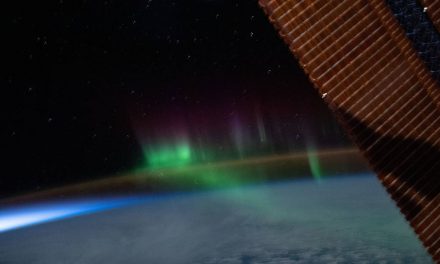The Space In-between: Aurora Australis