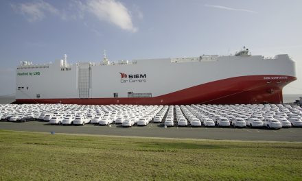 FIRST OVERSEAS CAR FREIGHTER WITH LOW-EMISSION LNG PROPULSION IN SERVICE FOR VOLKSWAGEN GROUP