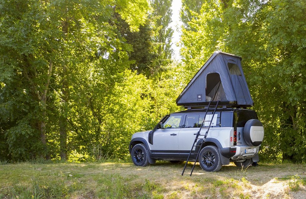 LAND ROVER AND AUTOHOME CREATE RUGGED ROOF TENT FOR NEW DEFENDER