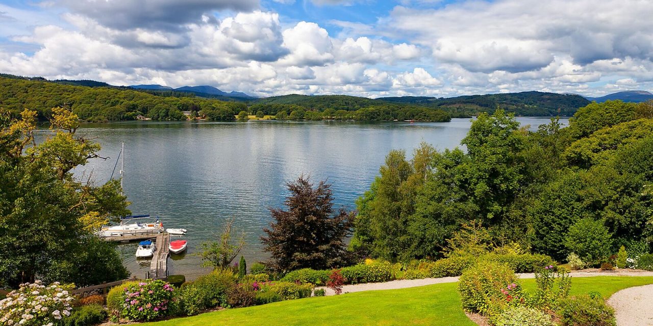 Wake Up on Windermere!
