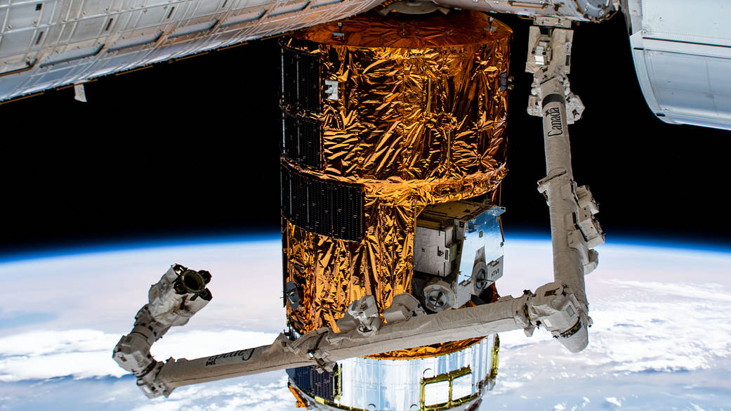 Canadarm2 and Japan’s HTV-9 Resupply Ship