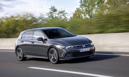 TORQUE OF THE TOWN: VOLKSWAGEN GOLF GTD NOW OPEN FOR ORDER AND MORE POWERFUL THAN EVER