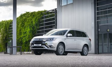 MITSUBISHI OUTLANDER PHEV STILL THE UK’S FAVOURITE PLUG-IN HYBRID SUV IN 2020