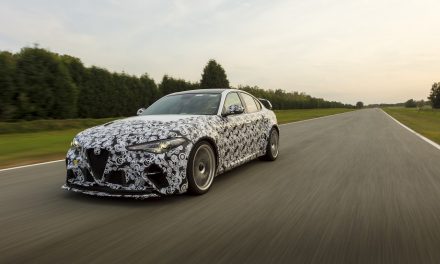 GIULIA GTA PUT THROUGH PACES BY ALFA ROMEO RACING ORLEN F1 DRIVERS