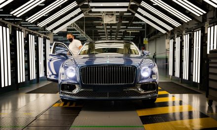 FLYING SPUR V8 PRODUCTION AND DELIVERIES UNDERWAY