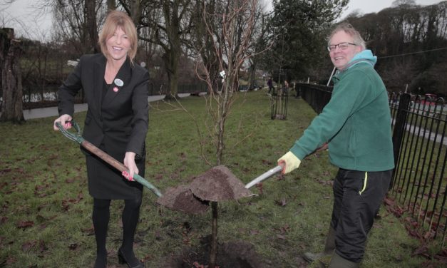 REDROW BUDDIES UP WITH THE FRIENDS OF CONGLETON PARK