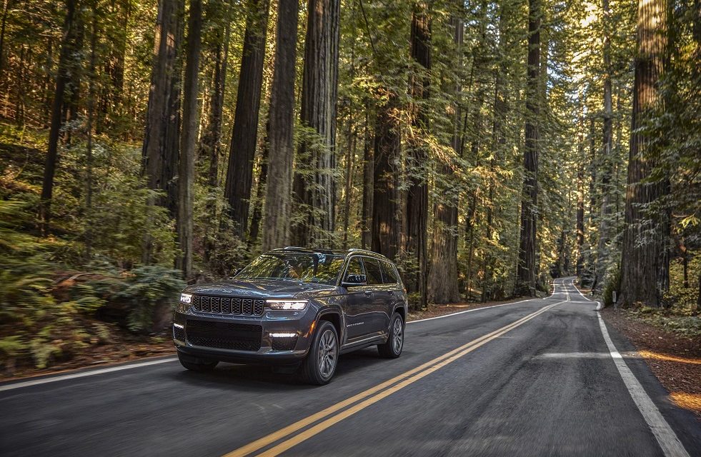 All-New 2021 Jeep® Grand Cherokee breaks new ground in the full-size SUV segment