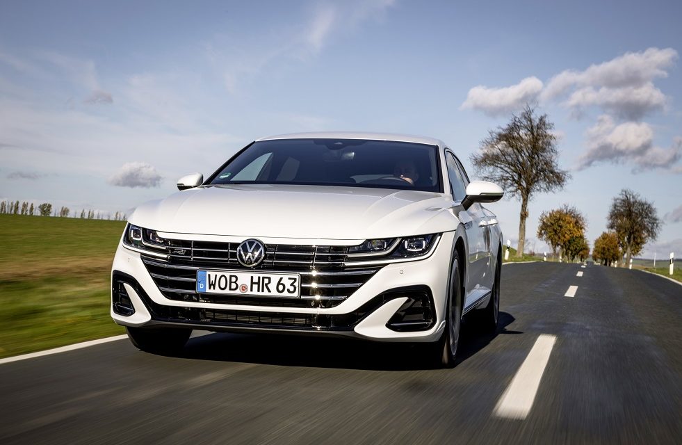 New plug-in hybrid drivetrain now available to order for enhanced Arteon