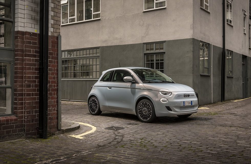 e-Mobility by Stellantis presents an innovative program for New 500 customers in partnership with Kiri Technologies