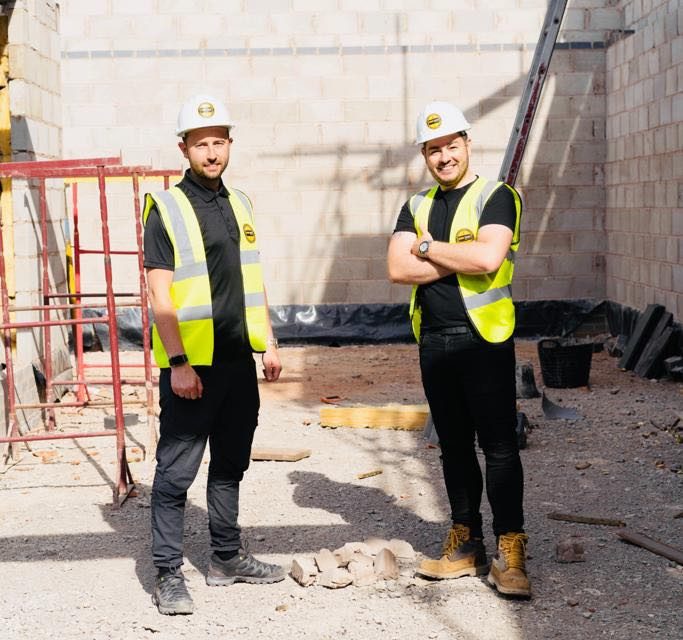 Thriving construction business in partnership move with award-winnin g property developer