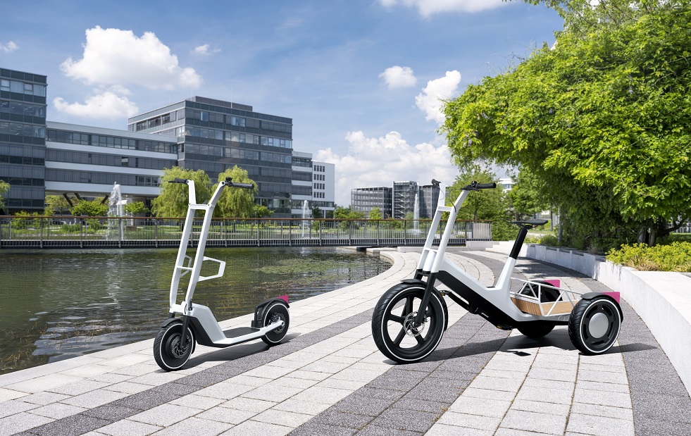 Stimulating ideas for urban mobility: BMW Group Research unveils innovative concepts for cargo bike and e-scooter