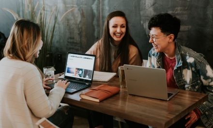 How Should You Manage Your Business’s Vendors?